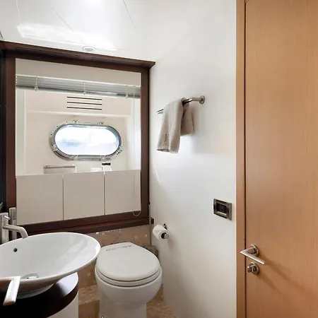 Bateau-hôtel Yacht Joy 4 Cabin Porto Cervo